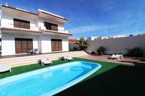 Large Villa - Private Pool - 5 Bedrooms